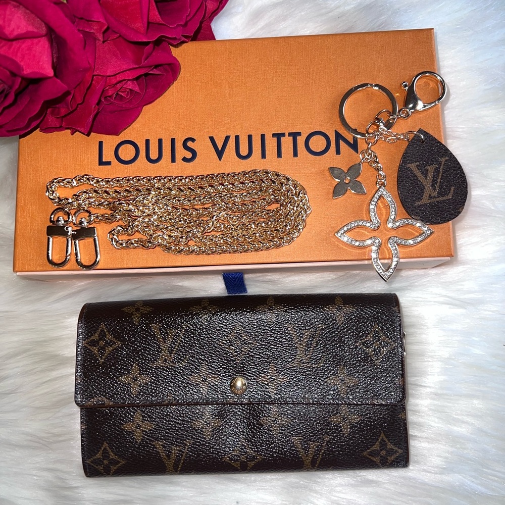 ❌SOLD❌Louis Vuitton Monogram Portefeiulle Sarah Wallet